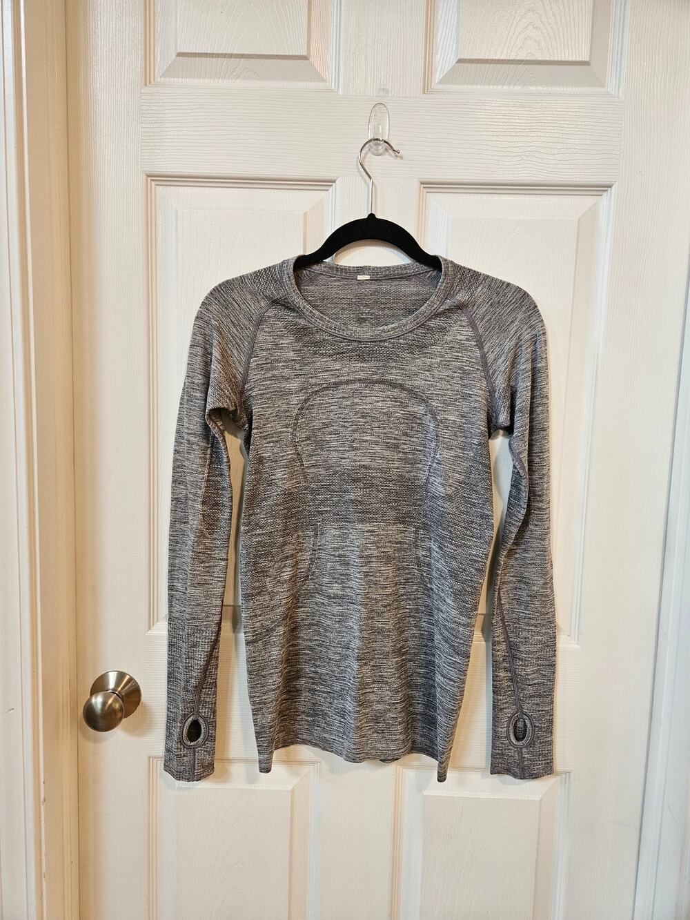 Lululemon Gray Swiftly Tech Long Sleeve Top Size 6